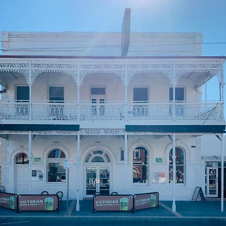 The Yarrawonga Hotel Exterior photo
